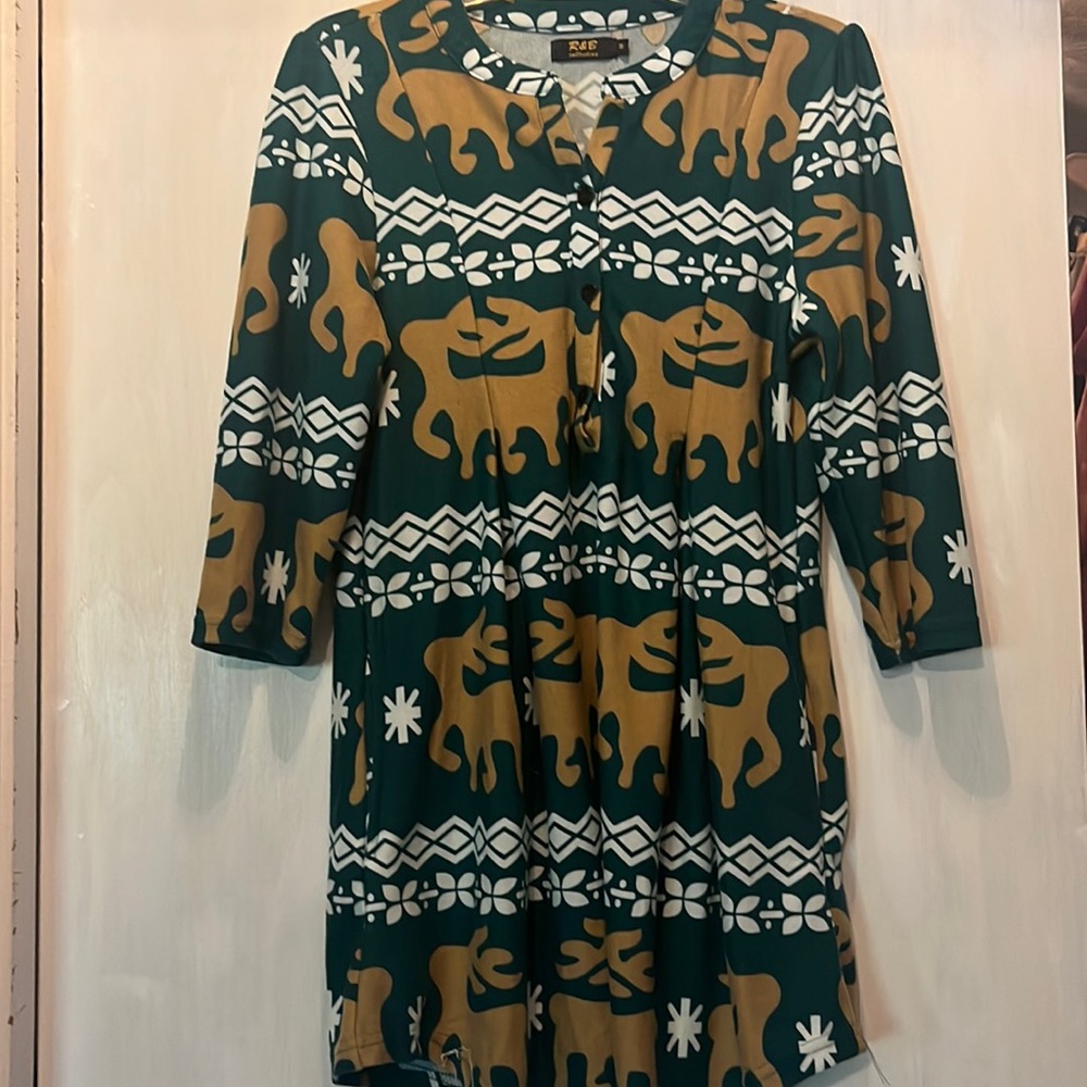“Ugly” Christmas dress